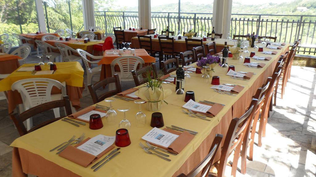 Hotel Ristorante La Bruceta 크레몰리노 외부 사진